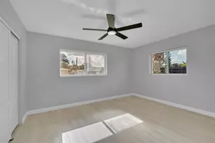 2769 Wisteria Pl, Sarasota, FL 34239 - Photo 54