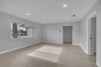 2769 Wisteria Place, Sarasota, FL 34239 - Photo 20