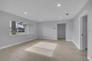 2769 Wisteria Pl, Sarasota, FL 34239 - Photo 20