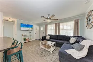 2304 Bahia Vista St, Sarasota, FL 34239 - Photo 8