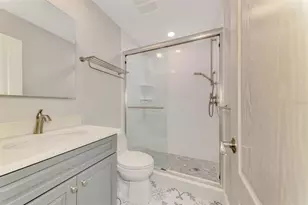 1608 Stickney Point Rd, Sarasota, FL 34231 - Photo 32