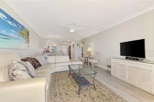 1608 Stickney Point Rd, Sarasota, FL 34231 - Photo 18