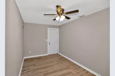 5131 Aragon Way S, Saint Petersburg, FL 33705 - Photo 14