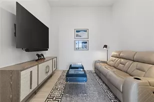 301 Quay Commons, Sarasota, FL 34236 - Photo 10