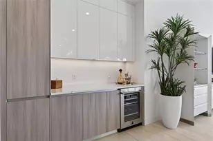 301 Quay Commons, Sarasota, FL 34236 - Photo 28