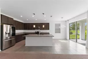 3550 Quiet Dr, Sarasota, FL 34240 - Photo 10