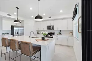 19235 Cherrystone Wy, Lakewood Ranch, FL 34211 - Photo 10