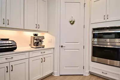 437 Alberata Way, Nokomis, FL 34275 - Photo 16