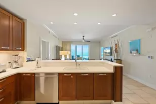 915 Seaside Dr, Sarasota, FL 34242 - Photo 6