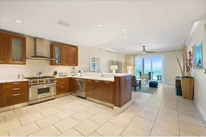 915 Seaside Dr #405, WEEKS 22-23, Sarasota, FL 34242 - Photo 4