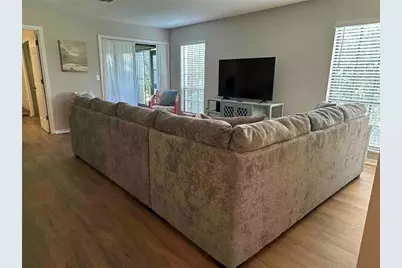 3312 Vivienda Boulevard, Bradenton, FL 34207 - Photo 6