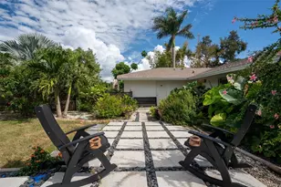 1750 Alta Vista St, Sarasota, FL 34236 - Photo 6