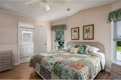 8530 Countess Avenue Circle, Palmetto, FL 34221 - Photo 14