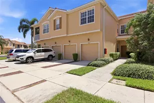 3717 Parkridge Cir, Sarasota, FL 34243 - Photo 2
