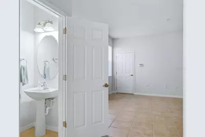 3717 Parkridge Circle #6-102, Sarasota, FL 34243 - Photo 24