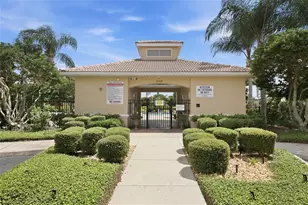 3717 Parkridge Cir, Sarasota, FL 34243 - Photo 44