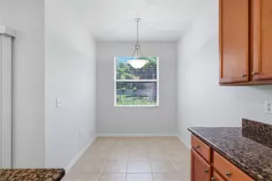 3717 Parkridge Cir, Sarasota, FL 34243 - Photo 28