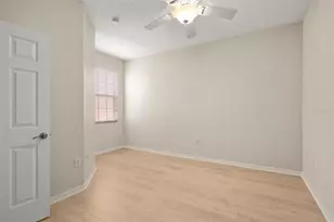 3717 Parkridge Cir, Sarasota, FL 34243 - Photo 28