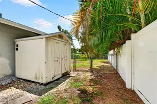 3409 18th Ave Dr W, Bradenton, FL 34205 - Photo 38