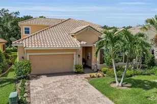10310 Eastwood Dr, Bradenton, FL 34211 - Photo 2