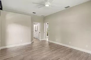 5916 68th Dr E, Palmetto, FL 34221 - Photo 10