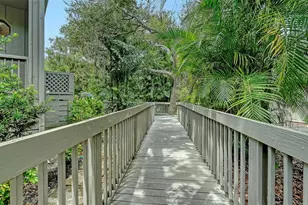 1372 Landings Point, Sarasota, FL 34231 - Photo 2