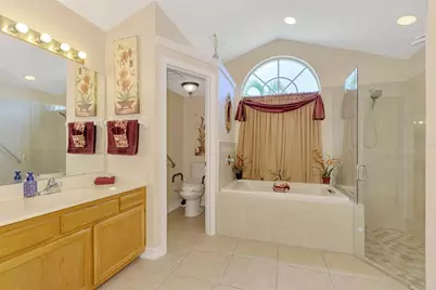 3911 77th Place E, Sarasota, FL 34243 - Photo 20