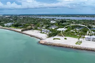 7665 Sanderling Rd, Sarasota, FL 34242 - Photo 2