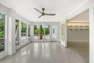 7665 Sanderling Rd, Sarasota, FL 34242 - Photo 36