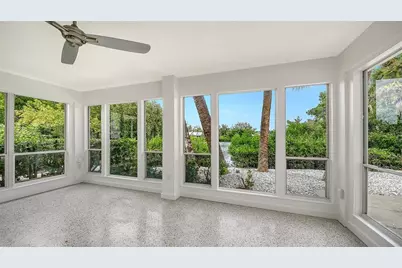 7665 Sanderling Road, Sarasota, FL 34242 - Photo 34
