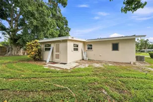 1906 15th Ave Dr W, Bradenton, FL 34205 - Photo 32