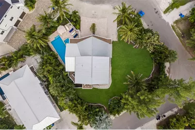 315 Hammock Circle, Anna Maria, FL 34216 - Photo 78