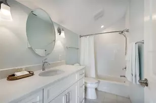 315 Hammock Cir, Anna Maria, FL 34216 - Photo 30