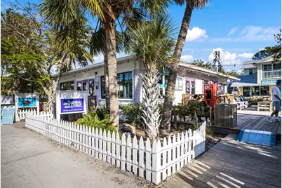 315 Hammock Circle, Anna Maria, FL 34216 - Photo 60