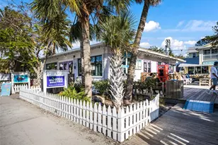 315 Hammock Cir, Anna Maria, FL 34216 - Photo 60