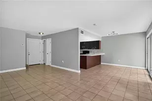 1125 Longfellow Way, Sarasota, FL 34243 - Photo 16