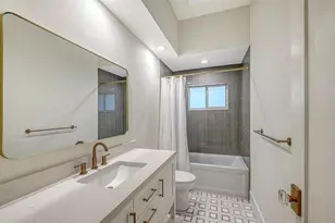 2729 Harvest Dr, Sarasota, FL 34240 - Photo 50