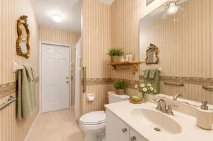 35 Bunker Cir, Rotonda West, FL 33947 - Photo 22