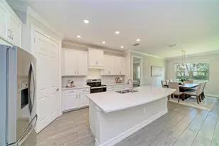 288 Soliera St, Nokomis, FL 34275 - Photo 4