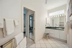 3852 Amapola Ln, Sarasota, FL 34238 - Photo 20