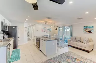 2720 49th Ave W, Bradenton, FL 34207 - Photo 4