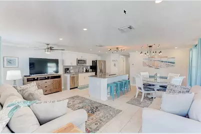 2720 49th Avenue W #2720, Bradenton, FL 34207 - Photo 2