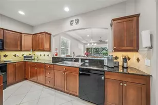 6430 Moorings Point Cir, Bradenton, FL 34202 - Photo 14