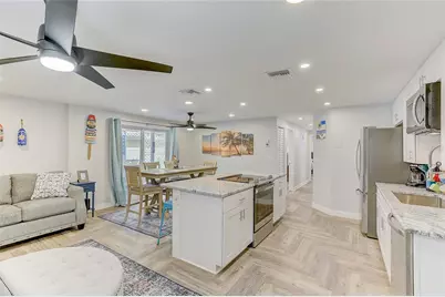 2728 49th Avenue W #2728, Bradenton, FL 34207 - Photo 6