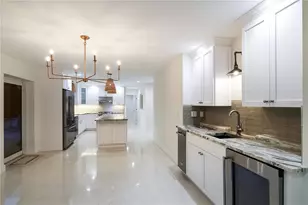 6561 Bayou Hammock Rd, Longboat Key, FL 34228 - Photo 18