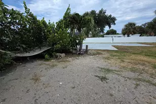 6344 Glencoe Ave, Sarasota, FL 34231 - Photo 22