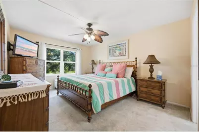435 30th Avenue W #D206, Bradenton, FL 34205 - Photo 18