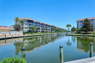 1300 N Portofino Dr, Sarasota, FL 34242 - Photo 54