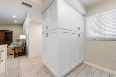 2756 Clubhouse Drive #202, Sarasota, FL 34232 - Photo 16