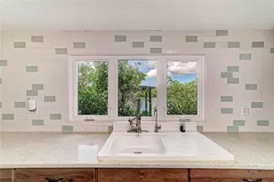1609 Saffold Park Dr, Ruskin, FL 33570 - Photo 20